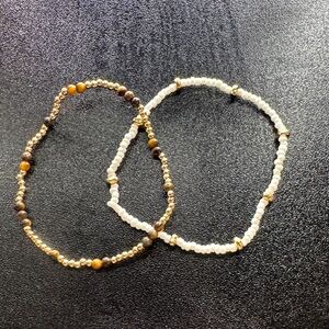 Gold & White Beaded Stretch Bracelet Set - Elegant Women's Jewelry